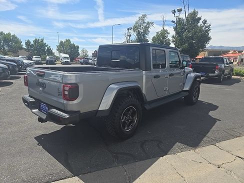 Used 2021 Jeep Gladiator Sport AWD/4WD image 5
