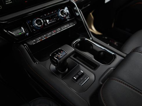 New 2026 GMC Sierra 1500 AT4 w/ AT4 Premium Package image 24