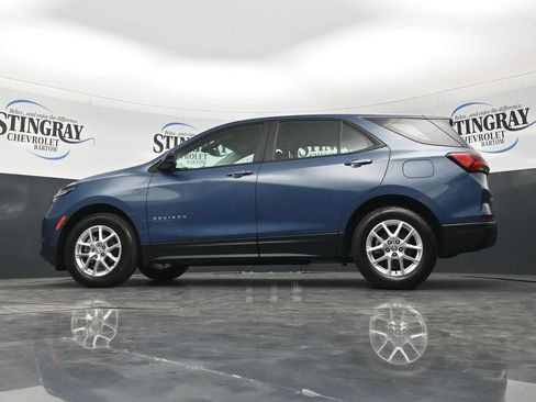 Used 2024 Chevrolet Equinox LS w/ Driver Confidence II Package FWD image 32