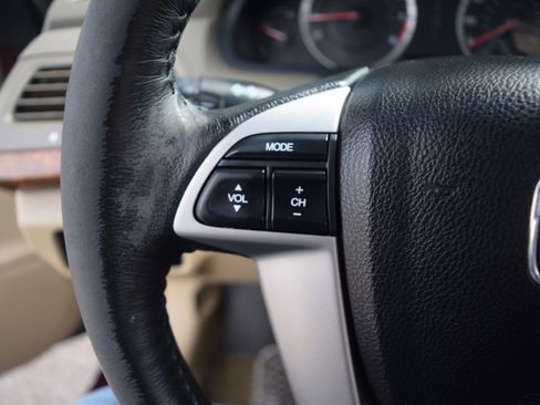 Used 2009 Honda Accord EX-L image 6