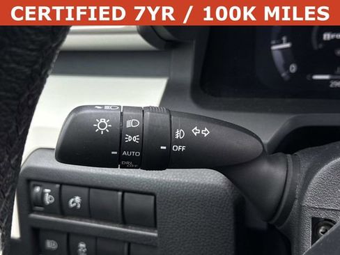Used 2024 Toyota Tacoma TRD Off-Road AWD/4WD image 26