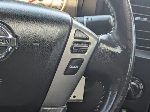 Used 2015 Nissan Titan PRO-4X w/ Pro-4x Luxury Package AWD/4WD image 20