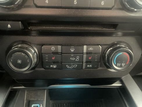 Used 2018 Ford F150 XLT w/ Equipment Group 302A Luxury image 15