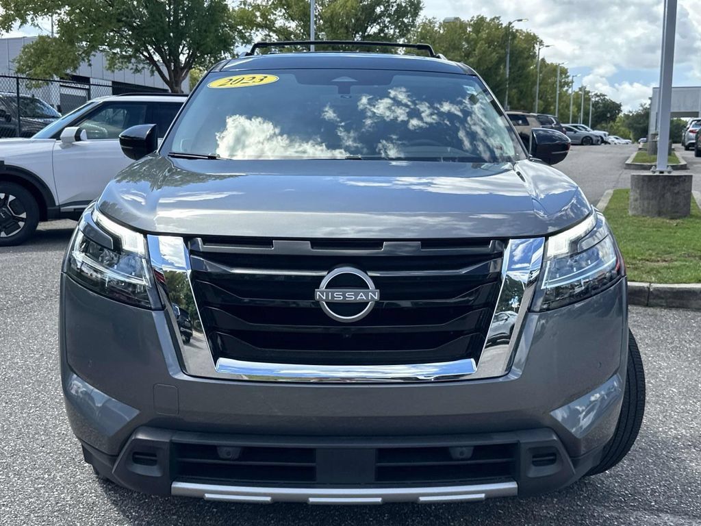 Used 2023 Nissan Pathfinder SL w/ SL Premium Package AWD/4WD image 32