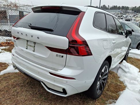 New 2026 Volvo XC60 B5 Plus w/ Protection Package Premier image 4