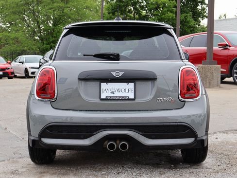 Used 2022 MINI Cooper S image 5