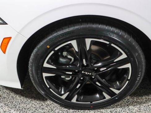 Used 2024 Kia K5 GT-Line FWD image 11