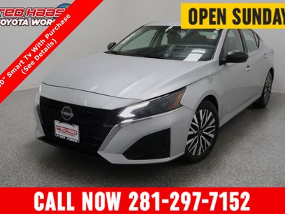 Used 2024 Nissan Altima 2.5 SV