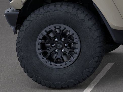 New 2025 Ford Bronco Raptor image 21