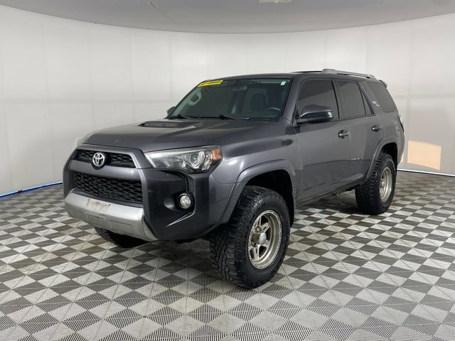 Used 2018 Toyota 4Runner TRD Off-Road AWD/4WD image 1