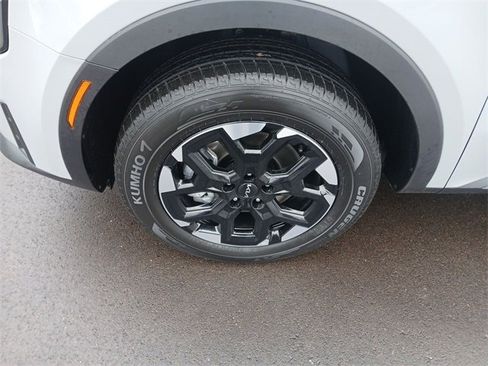 New 2026 Kia Sorento S image 10