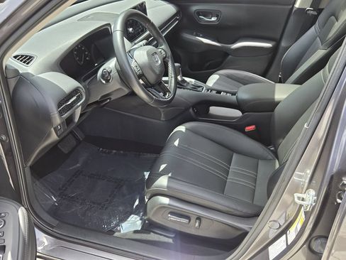 Certified 2025 Honda HR-V EX-L image 10