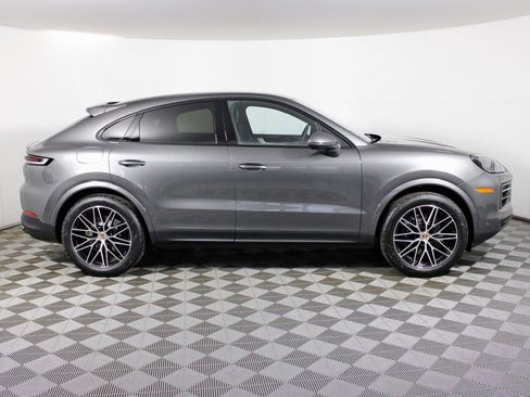 New 2026 Porsche Cayenne Coupe image 8