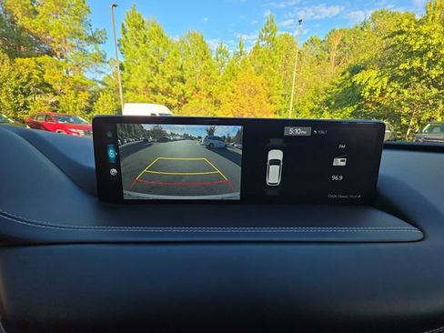 Used 2024 Genesis GV80 2.5T image 39