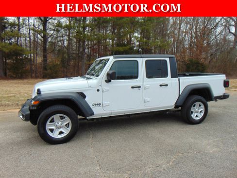 Certified 2023 Jeep Gladiator Sport image 2