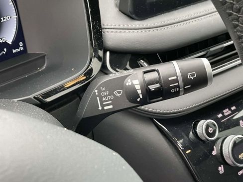 Used 2025 INFINITI QX60 Luxe w/ Black Edition image 23