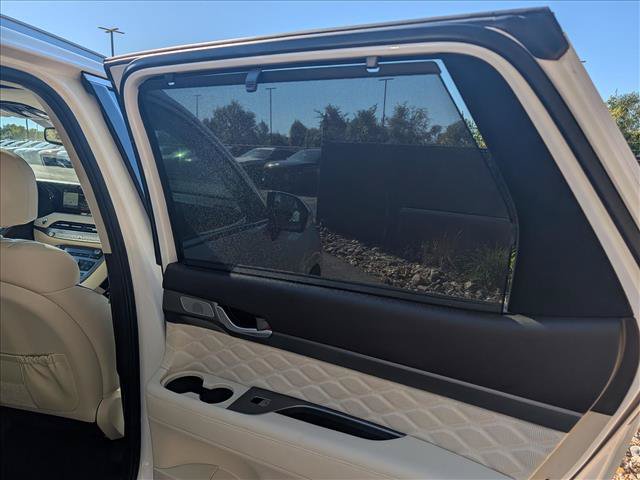 Used 2020 Hyundai Palisade Limited AWD/4WD image 16