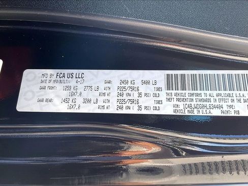 Used 2017 Jeep Wrangler Unlimited Sport w/ Connectivity Group image 33