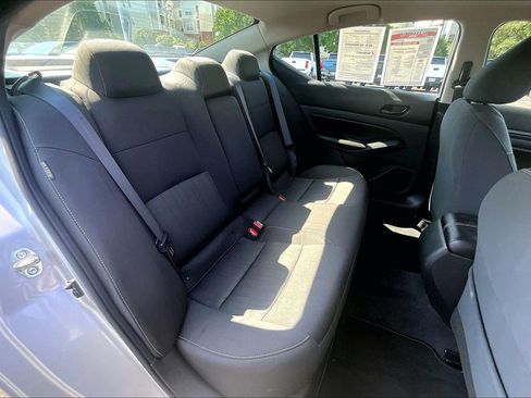 Used 2024 Nissan Altima 2.5 SV AWD/4WD image 25
