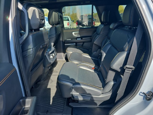 Certified 2026 Ford Expedition Tremor AWD/4WD image 12