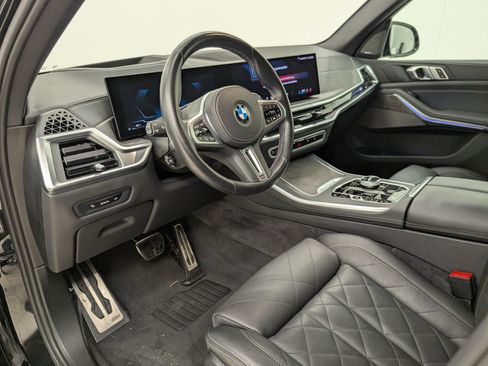 Certified 2024 BMW X5 M60i image 4