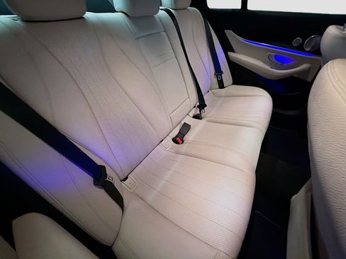 Used 2021 Mercedes-Benz E 350 Sedan image 14