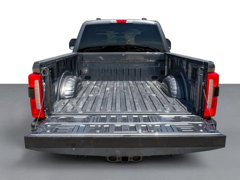 Used 2025 Ford F250 Lariat w/ Chrome Package AWD/4WD image 63