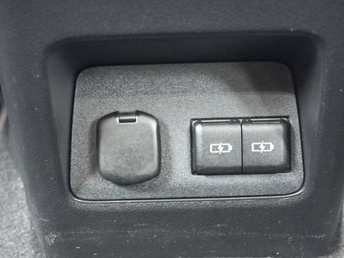 Used 2024 Lexus NX 250 FWD w/ Towing Package (2000 Lbs) image 13