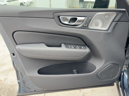 New 2026 Volvo XC60 B5 Ultra w/ Protection Package Premier image 20