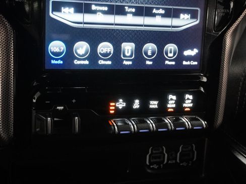 Used 2020 RAM 1500 Limited w/ Black Appearance Package image 20