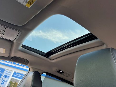 Used 2022 Honda Odyssey EX-L image 18