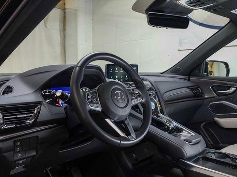 Used 2025 Acura RDX SH-AWD image 38