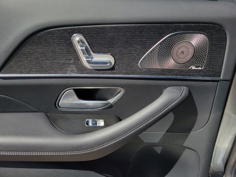 Certified 2026 Mercedes-Benz GLS 450 4MATIC image 8
