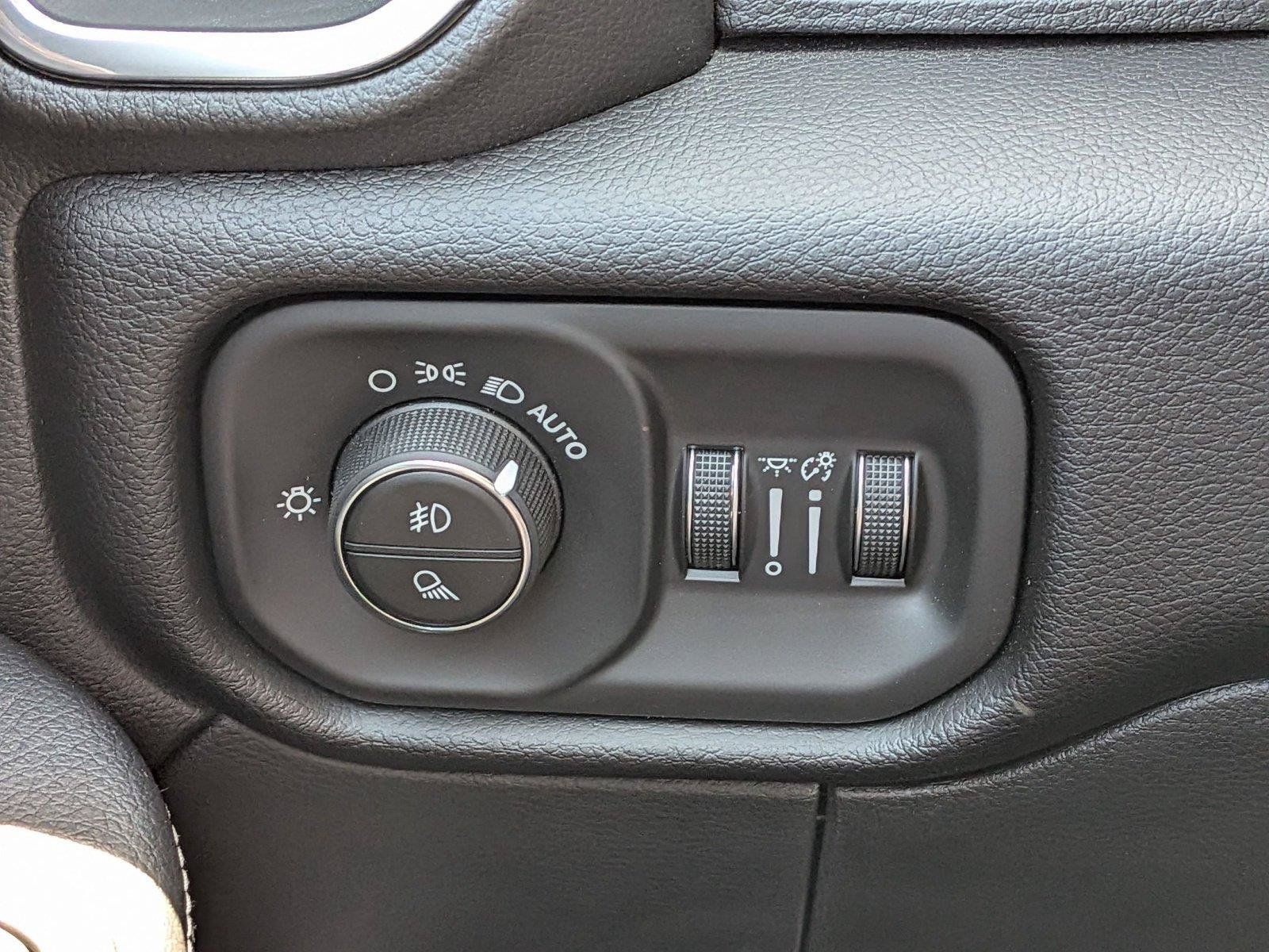 New 2026 RAM 2500 Laramie w/ Night Edition AWD/4WD image 23