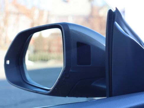 Used 2019 Audi Q8 Premium Plus w/ Premium Plus image 22