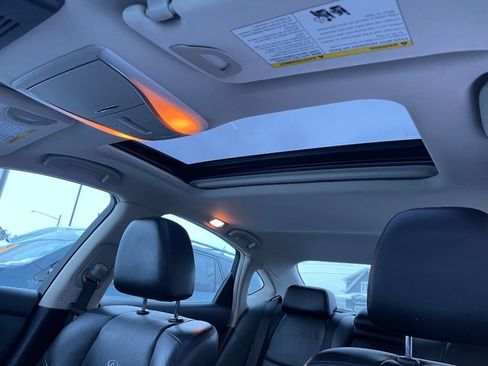 Used 2011 INFINITI M37 x w/ Premium Pkg image 27