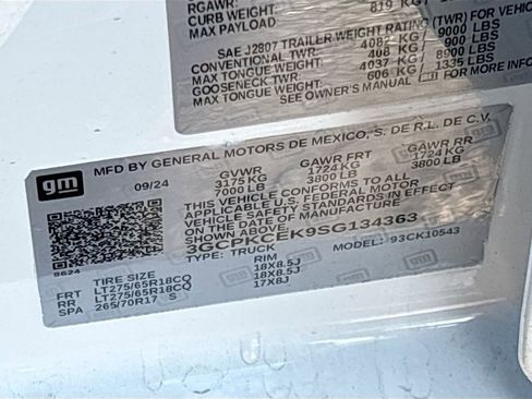 Used 2025 Chevrolet Silverado 1500 Custom Trail Boss w/ Dark Appearance Package image 30