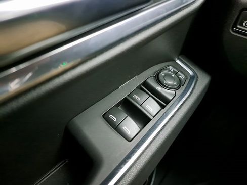 Used 2025 Chevrolet Silverado 1500 LT w/ Protection Package image 21