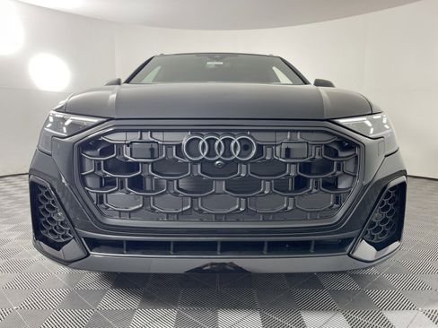 New 2025 Audi Q8 Prestige image 9