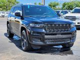 Used 2023 Jeep Grand Cherokee L Laredo image 2