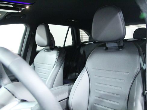 Certified 2026 Mercedes-Benz GLC 300 4MATIC image 7