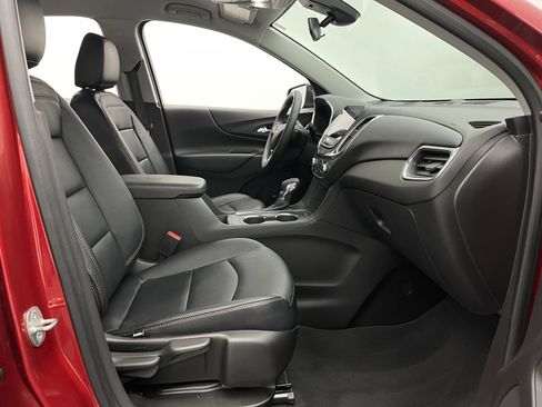 Used 2023 Chevrolet Equinox LT FWD image 34
