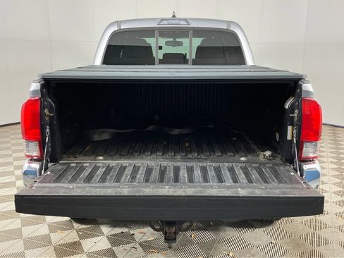 Used 2016 Toyota Tacoma TRD Off-Road image 29