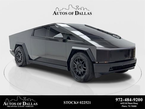 Used 2024 Tesla Cybertruck AWD Crew Cab image 1