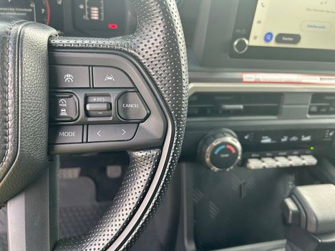 Used 2026 Toyota Tacoma SR5 AWD/4WD image 21