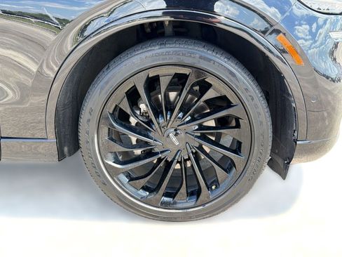 Used 2023 Lincoln Aviator Reserve w/ Equipment Group 201A RWD image 12