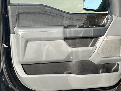 Used 2021 Ford F150 Lariat w/ Equipment Group 502A High image 15