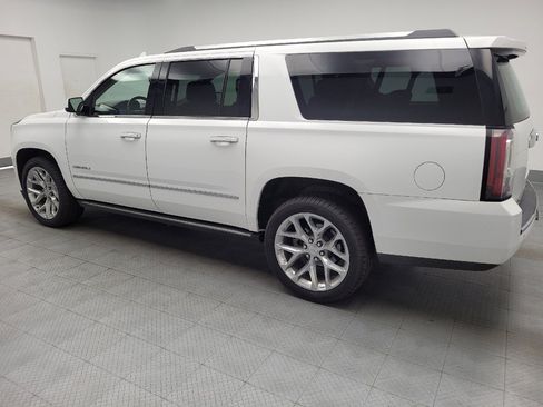 Used 2019 GMC Yukon XL Denali w/ Denali Ultimate Package AWD/4WD image 3