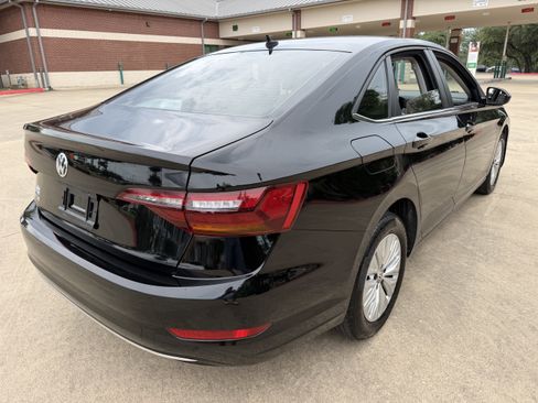 Used 2019 Volkswagen Jetta S w/ Driver Assistance Package FWD image 7
