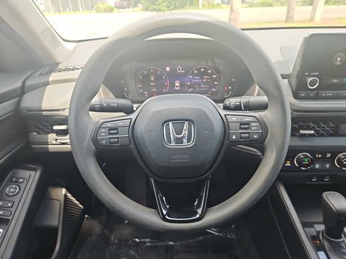 Certified 2023 Honda Accord EX image 11